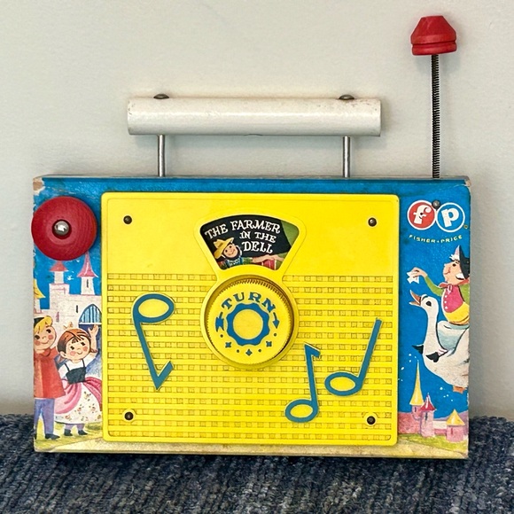 VTG Fisher Price Toy TV Radio - Plays Farmer in the Dell - As Is 60s Vintage - Picture 13 of 15